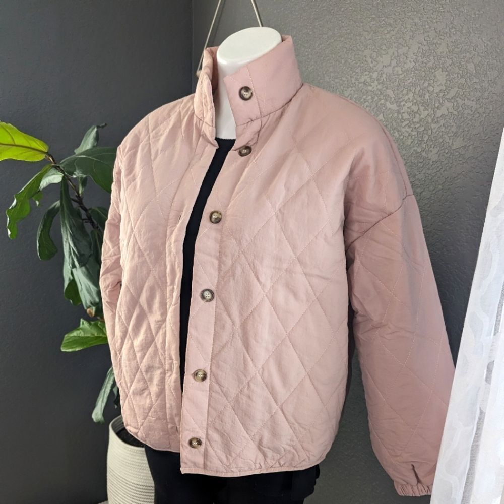 Andree by Unit Pink Quilted Jacket